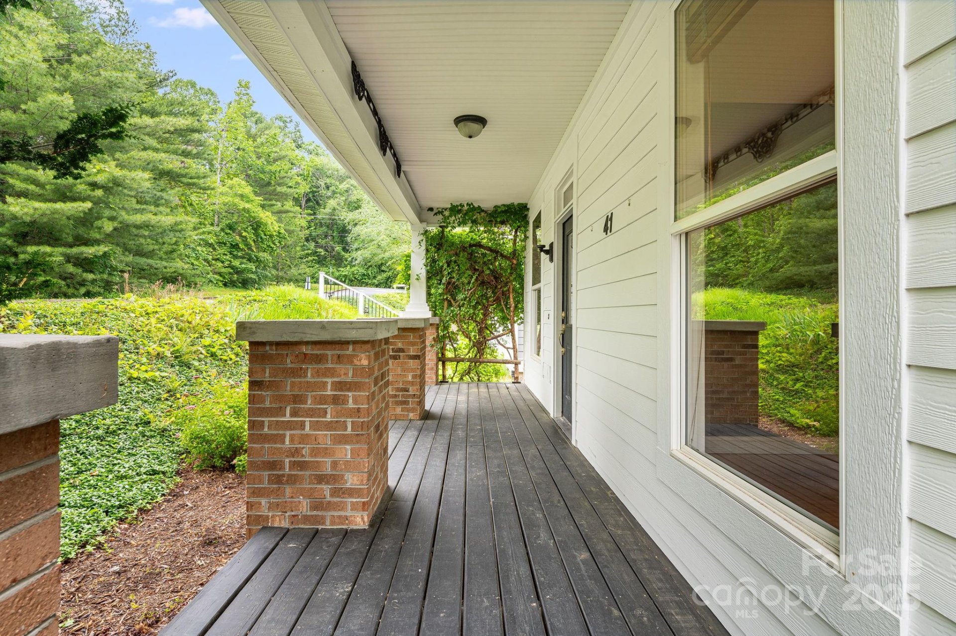 Property image 4 at 41 Town Circle, Flat Rock, NC 28731