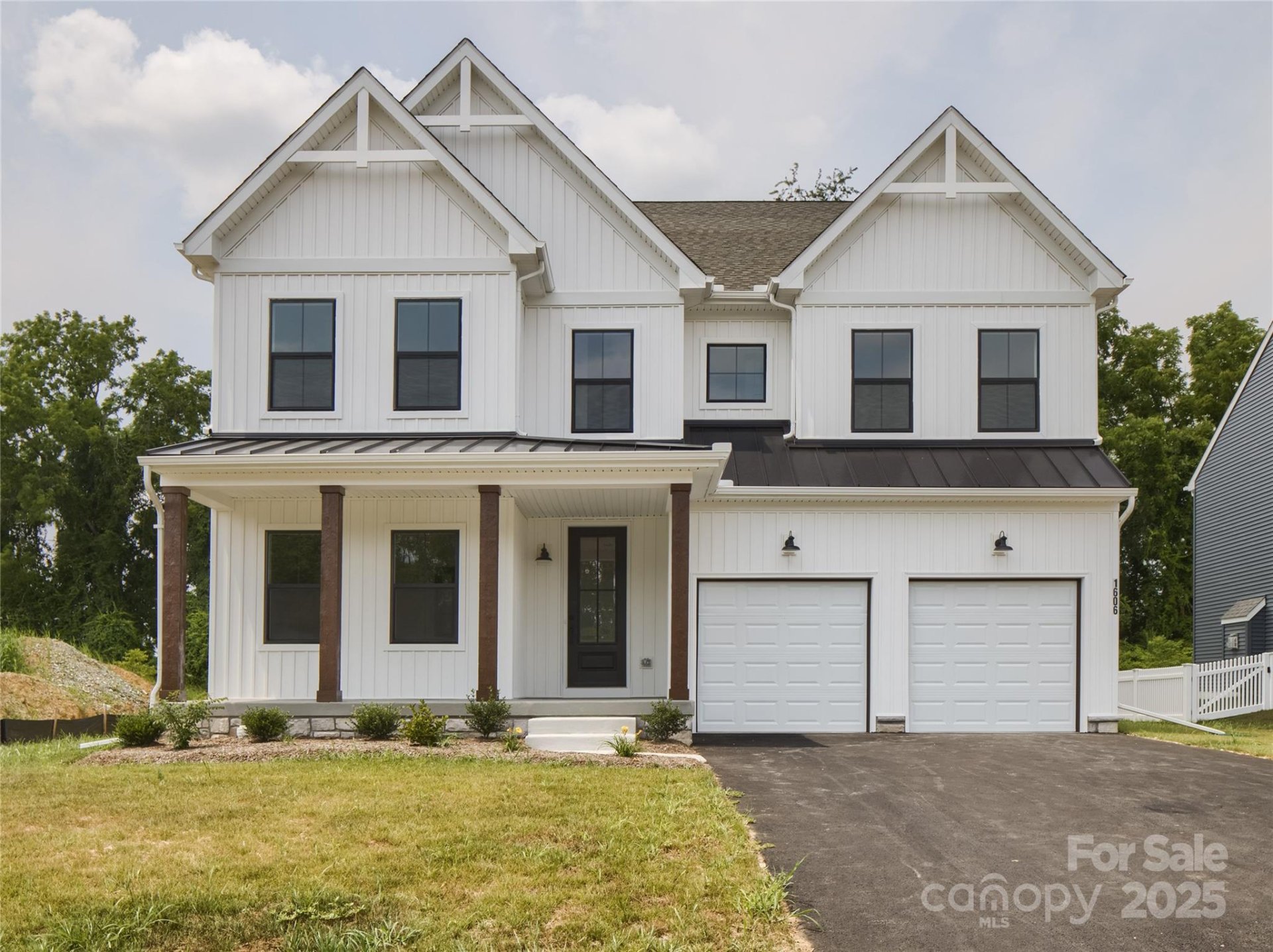 236 Paradise Drive