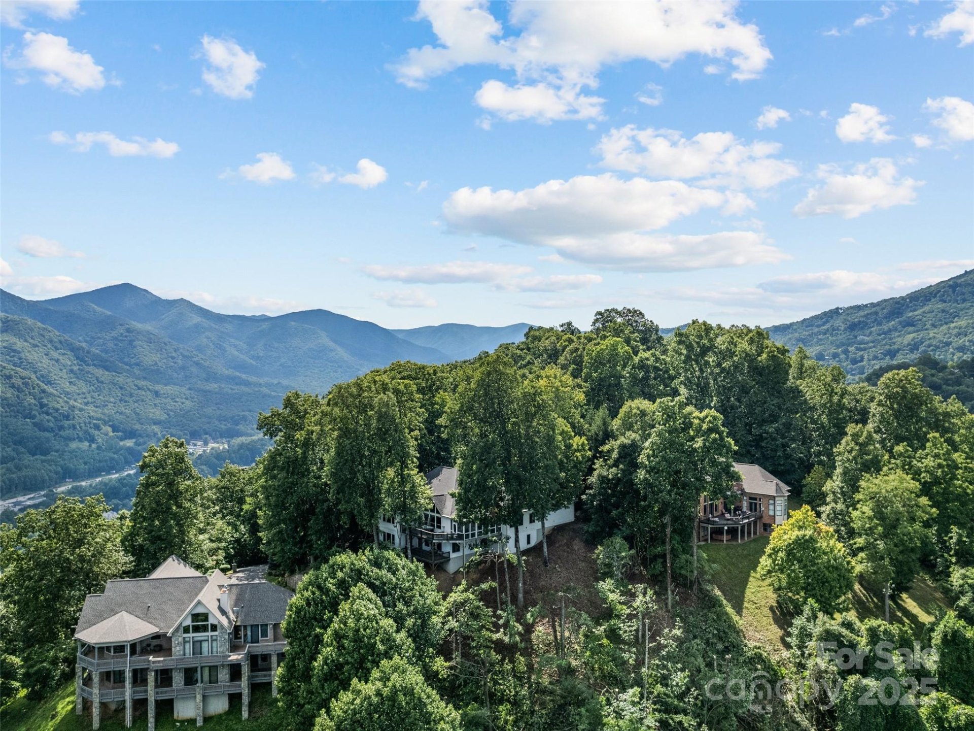 Property image 4 at 102 Coyote Ridge, Maggie Valley, NC 28751