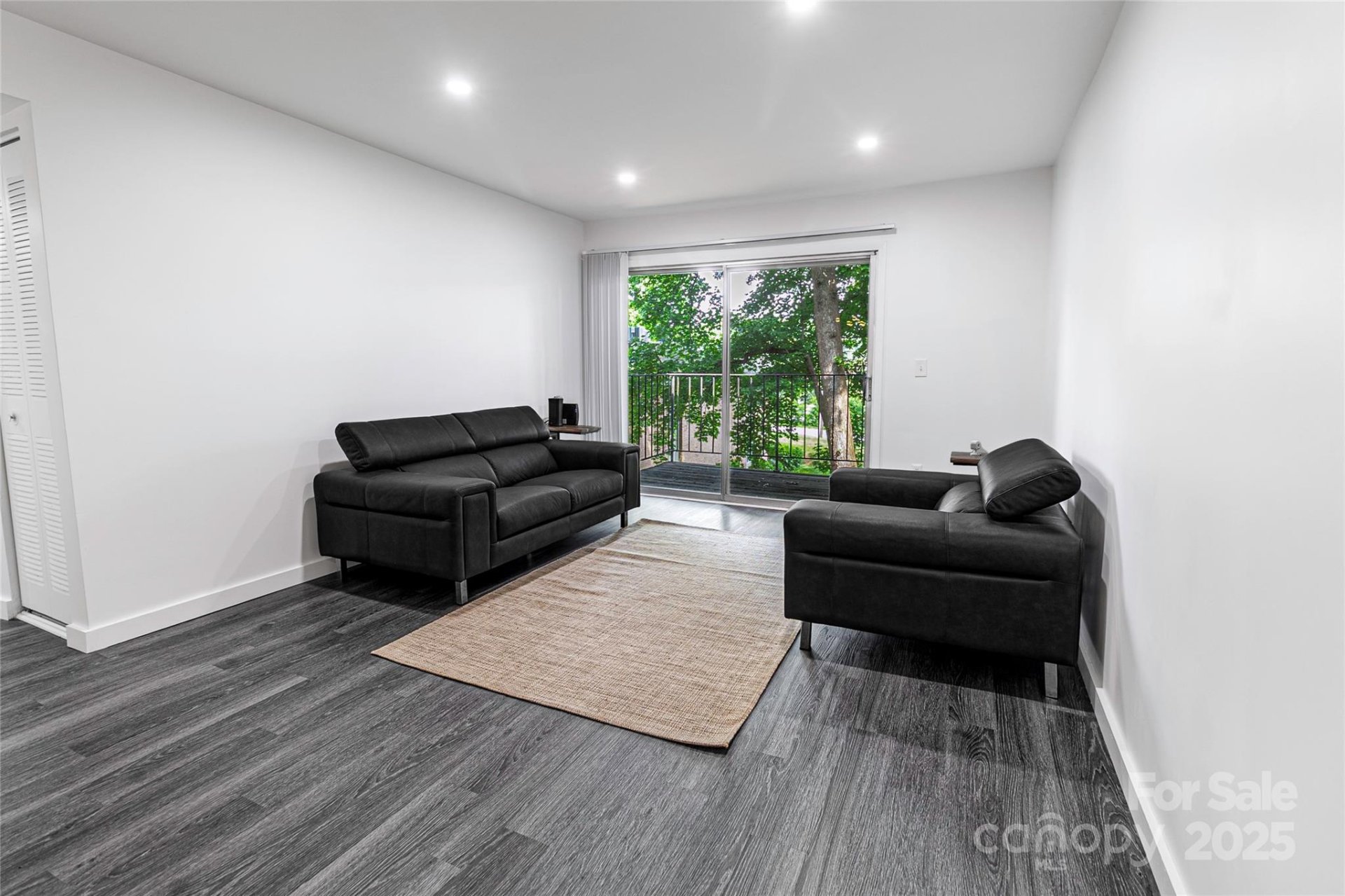 Property image 3 at 338 Orchard Trace Lane, Charlotte, NC 28213