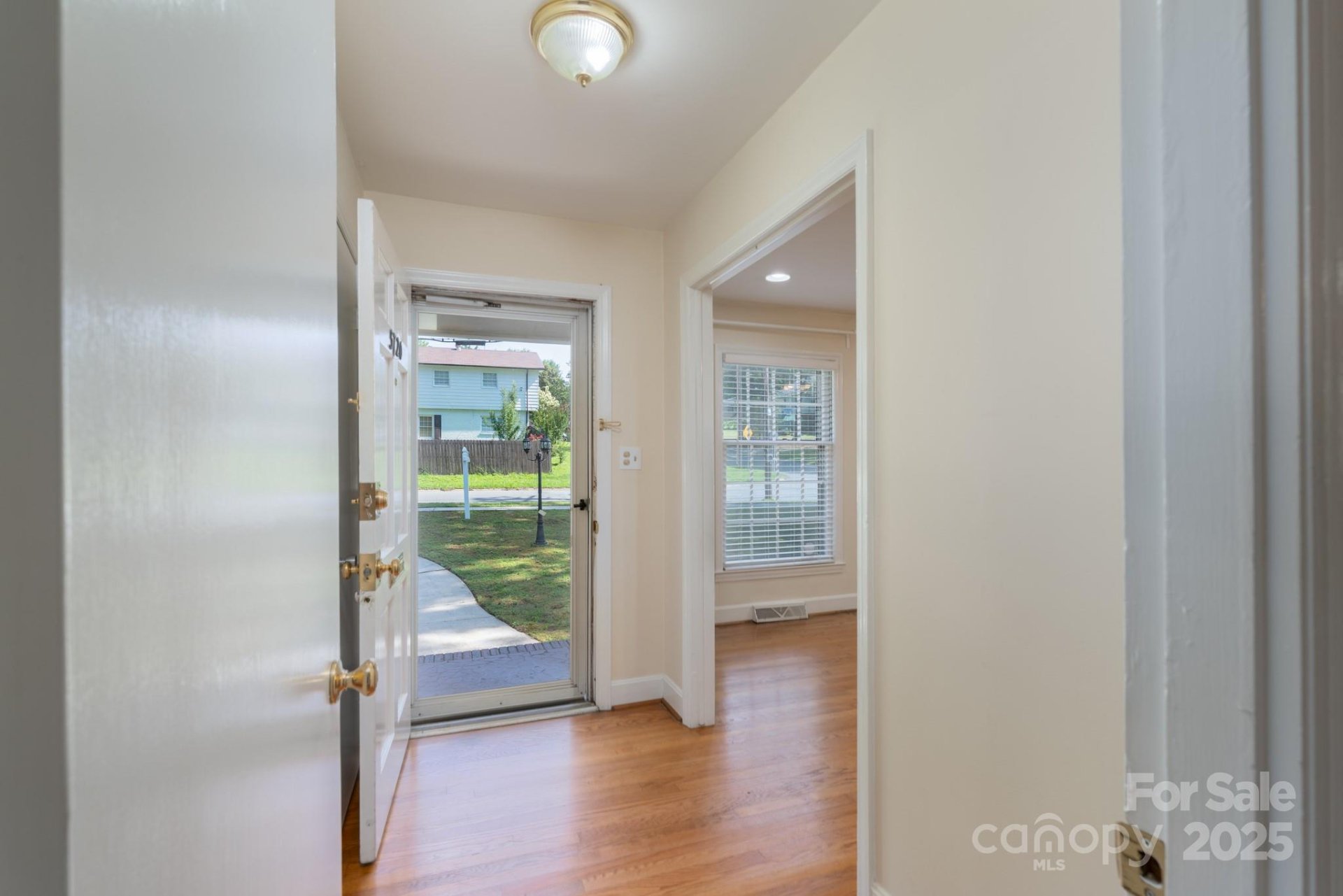 Property image 5 at 5720 Amity Place, Charlotte, NC 28212