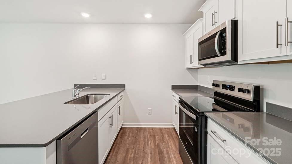 5908 Faron Way