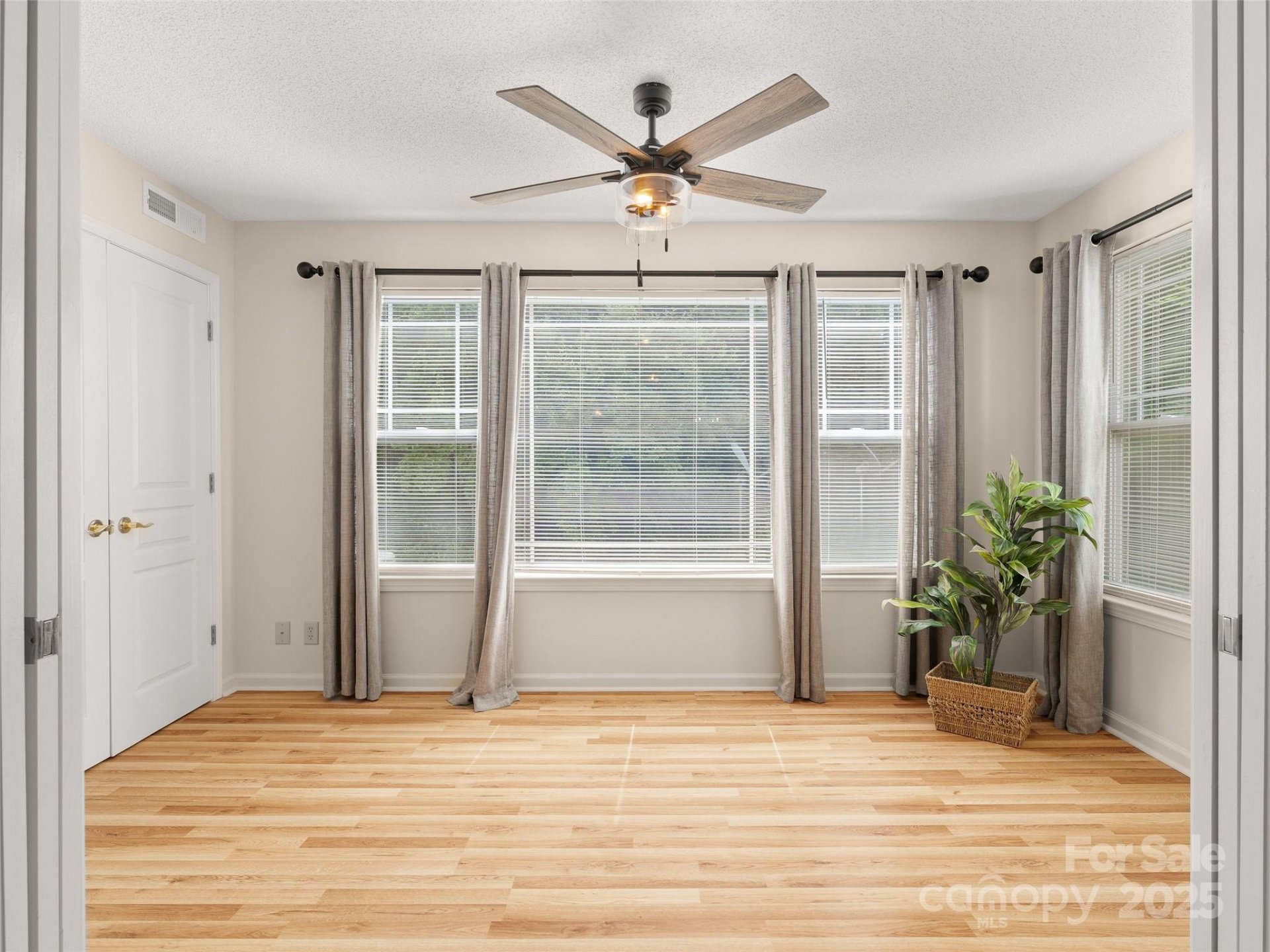 Property image 4 at 91 Morningside Lane, Hendersonville, NC 28792