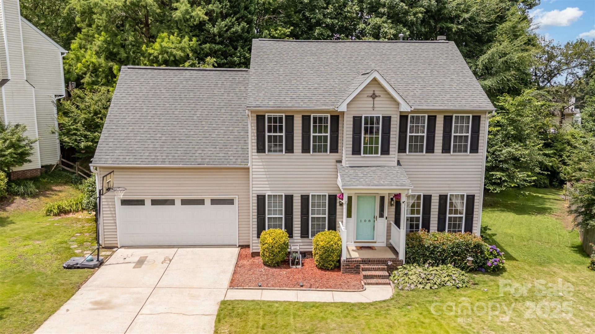108 Shade Tree Circle