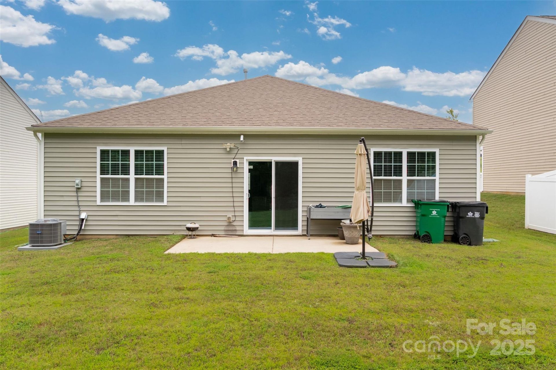 Property image 3 at 10410 Bradstreet Commons Way, Charlotte, NC 28215