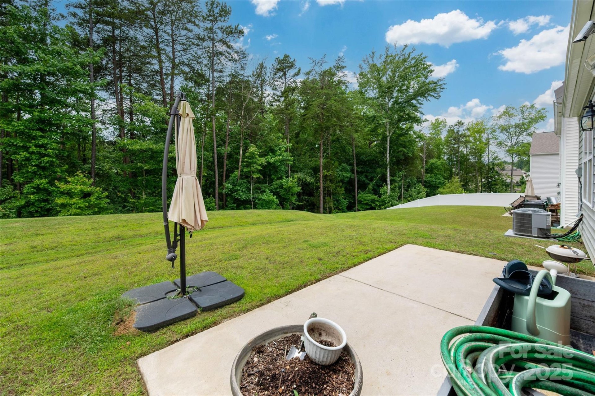 Property image 5 at 10410 Bradstreet Commons Way, Charlotte, NC 28215