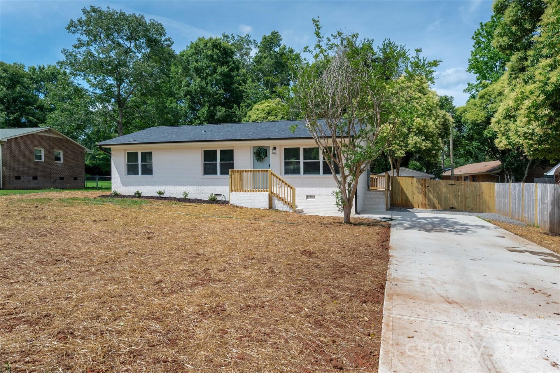 Property image 2 at 756 Logan Street, Mooresville, NC 28115