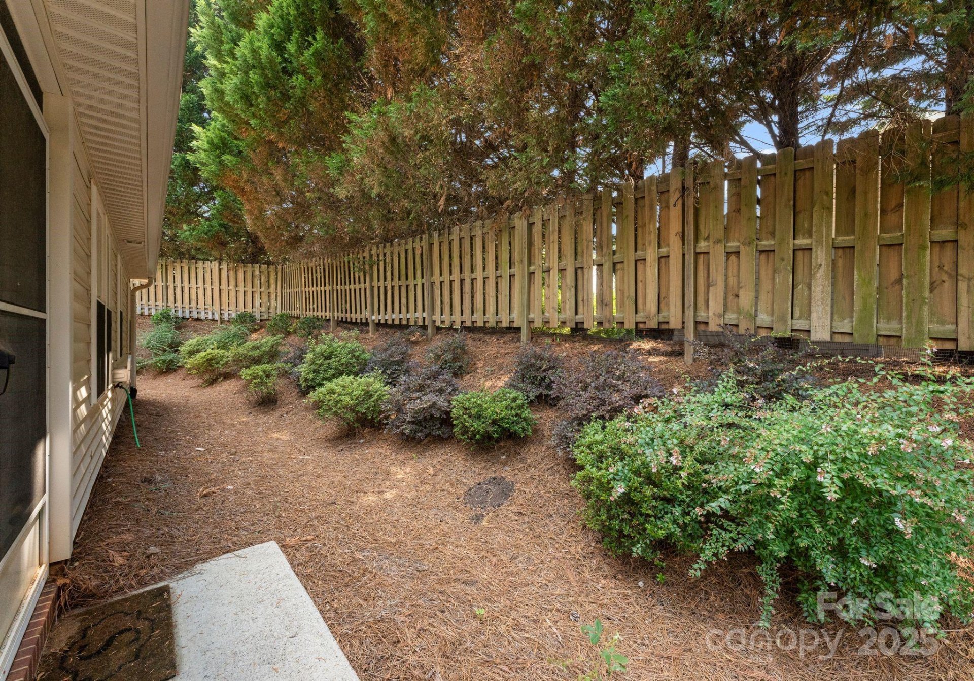 Property image 3 at 110 Whitehall Drive, Mooresville, NC 28117