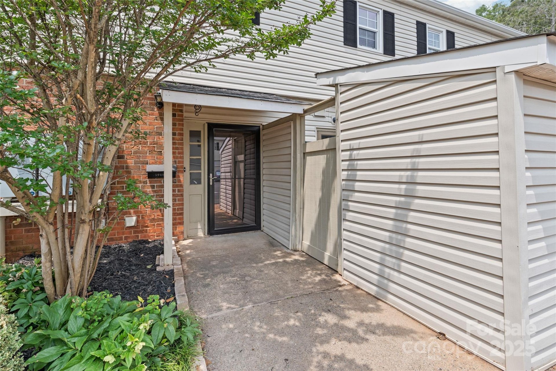 Property image 2 at 5949 Quail Hollow Road, Charlotte, NC 28210