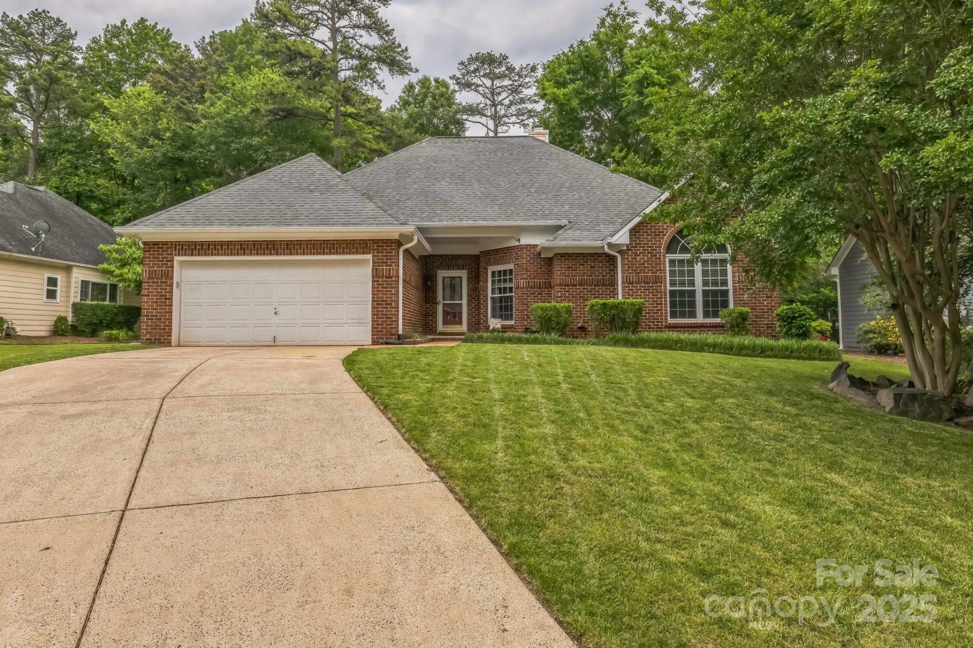 Property image 1 at 9137 Brightleaf Place, Charlotte, NC 28269