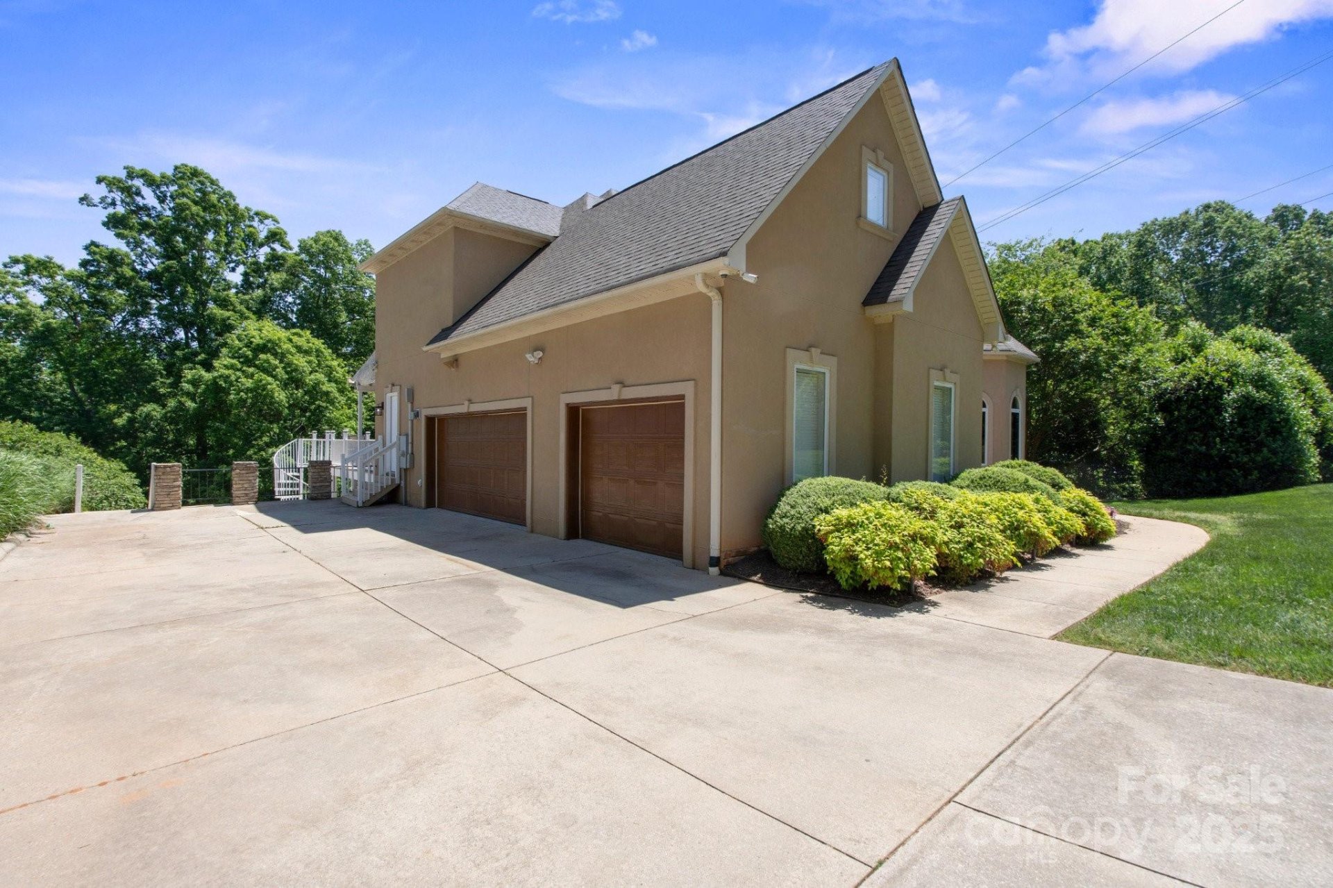 Property image 3 at 122 Long Cove Lane, Mooresville, NC 28117