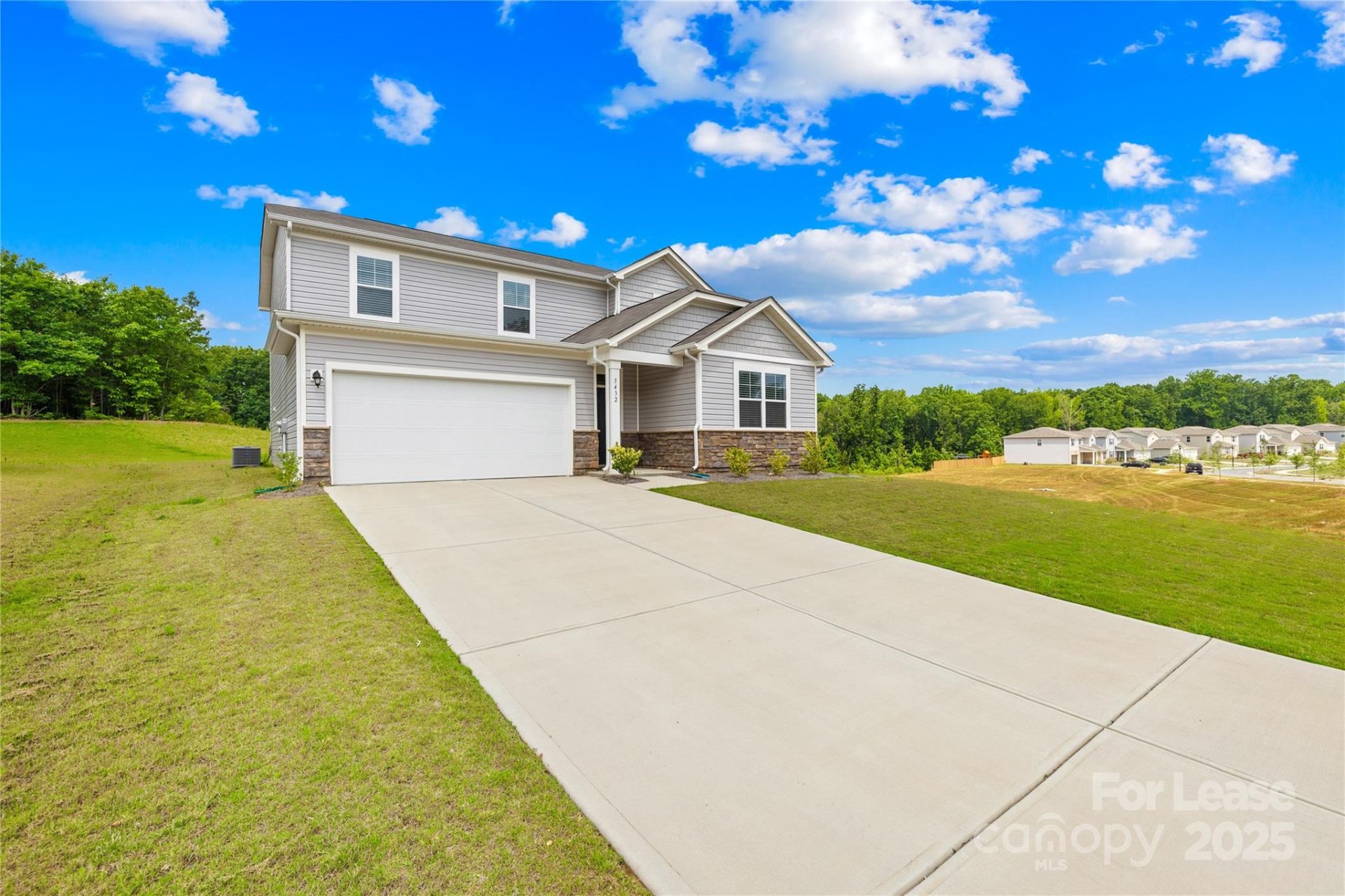 3432 Bluff Hill Lane