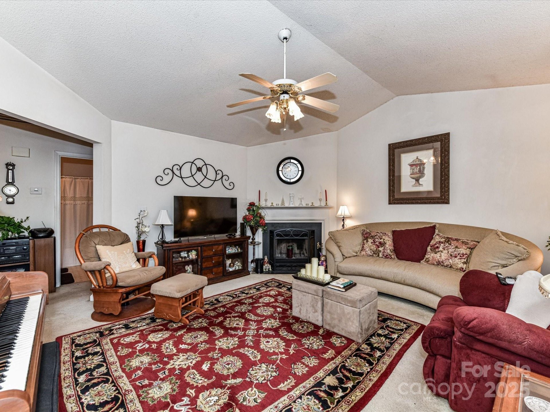 Property image 4 at 9337 Four Mile Creek Road, Charlotte, NC 28277