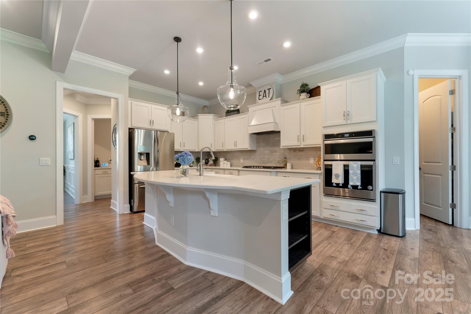 Property image 3 at 11313 Limehurst Place, Charlotte, NC 28278