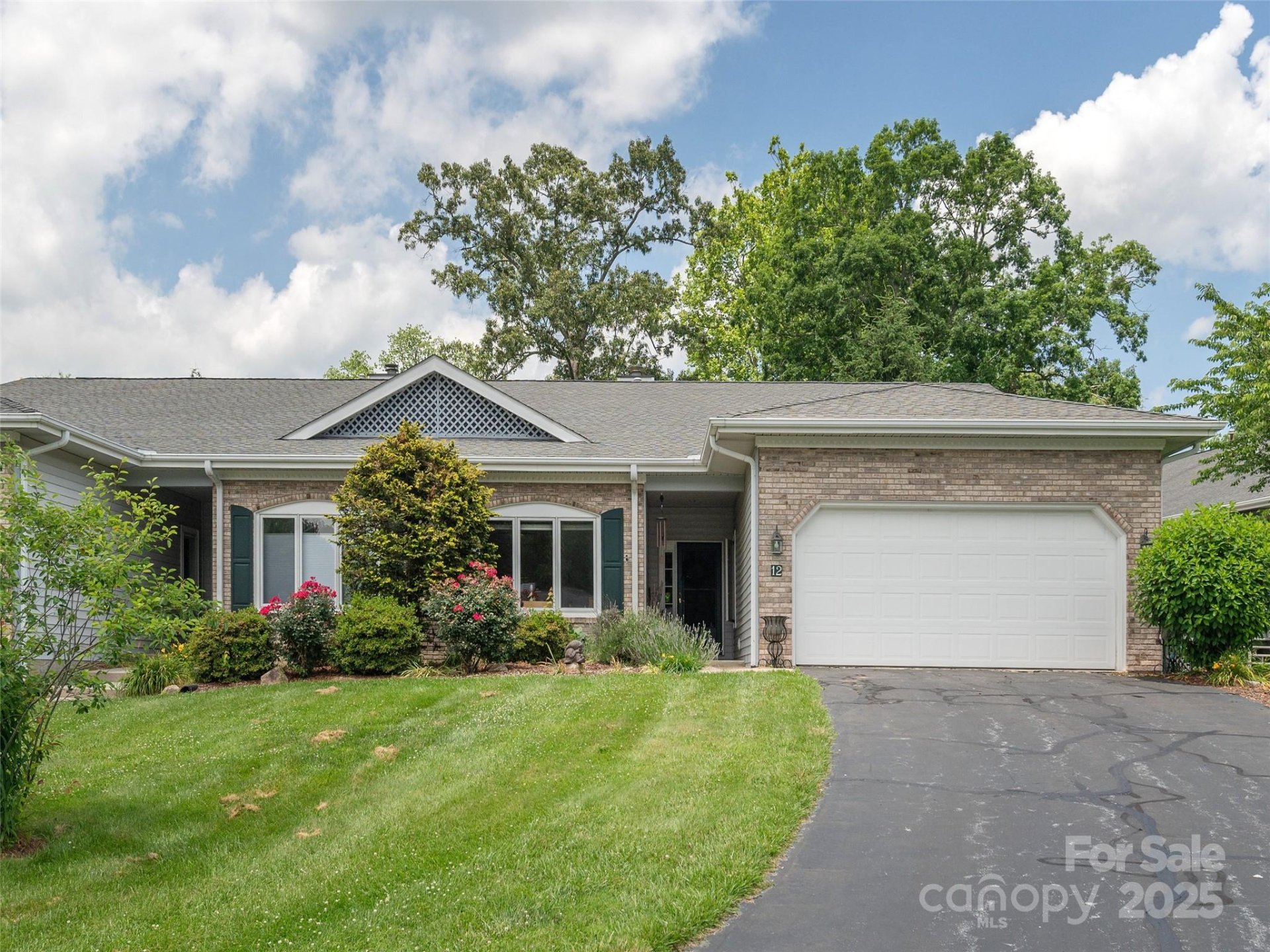 12 Country Meadows Lane