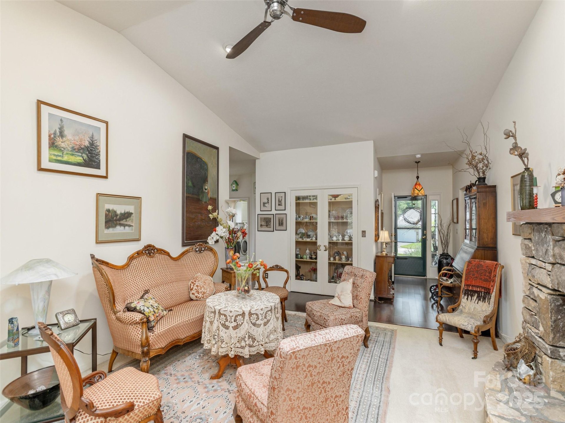 Property image 3 at 12 Country Meadows Lane, Hendersonville, NC 28792