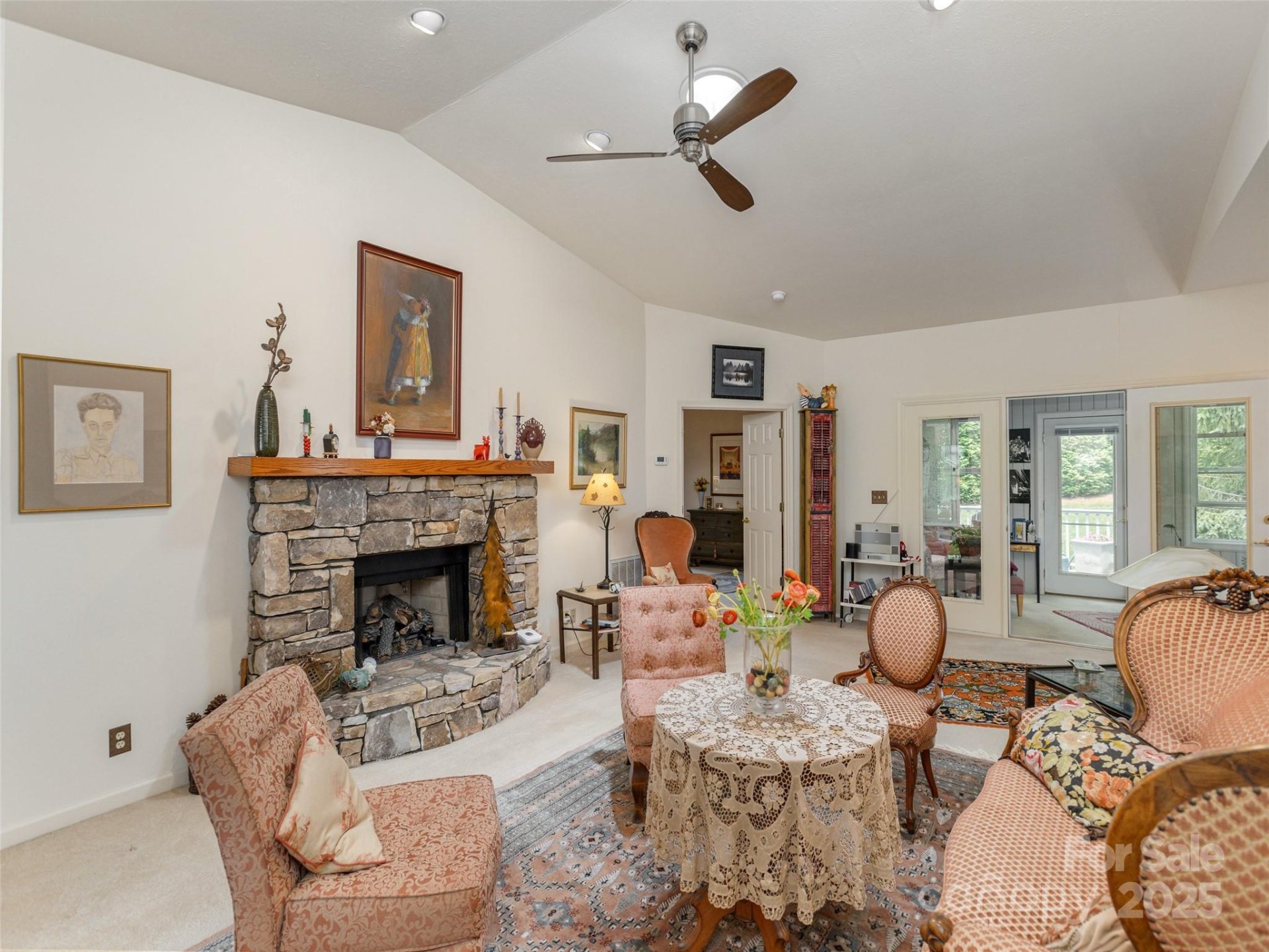 Property image 5 at 12 Country Meadows Lane, Hendersonville, NC 28792
