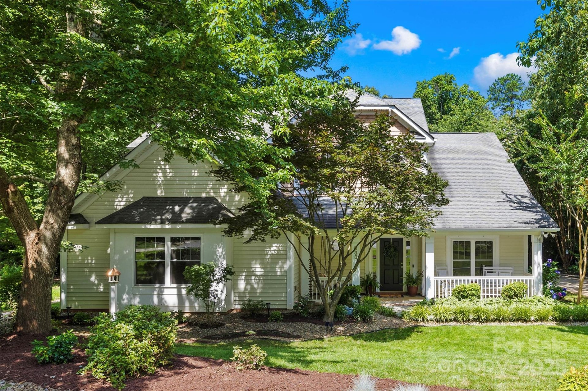 Salem Springs, Denver Community