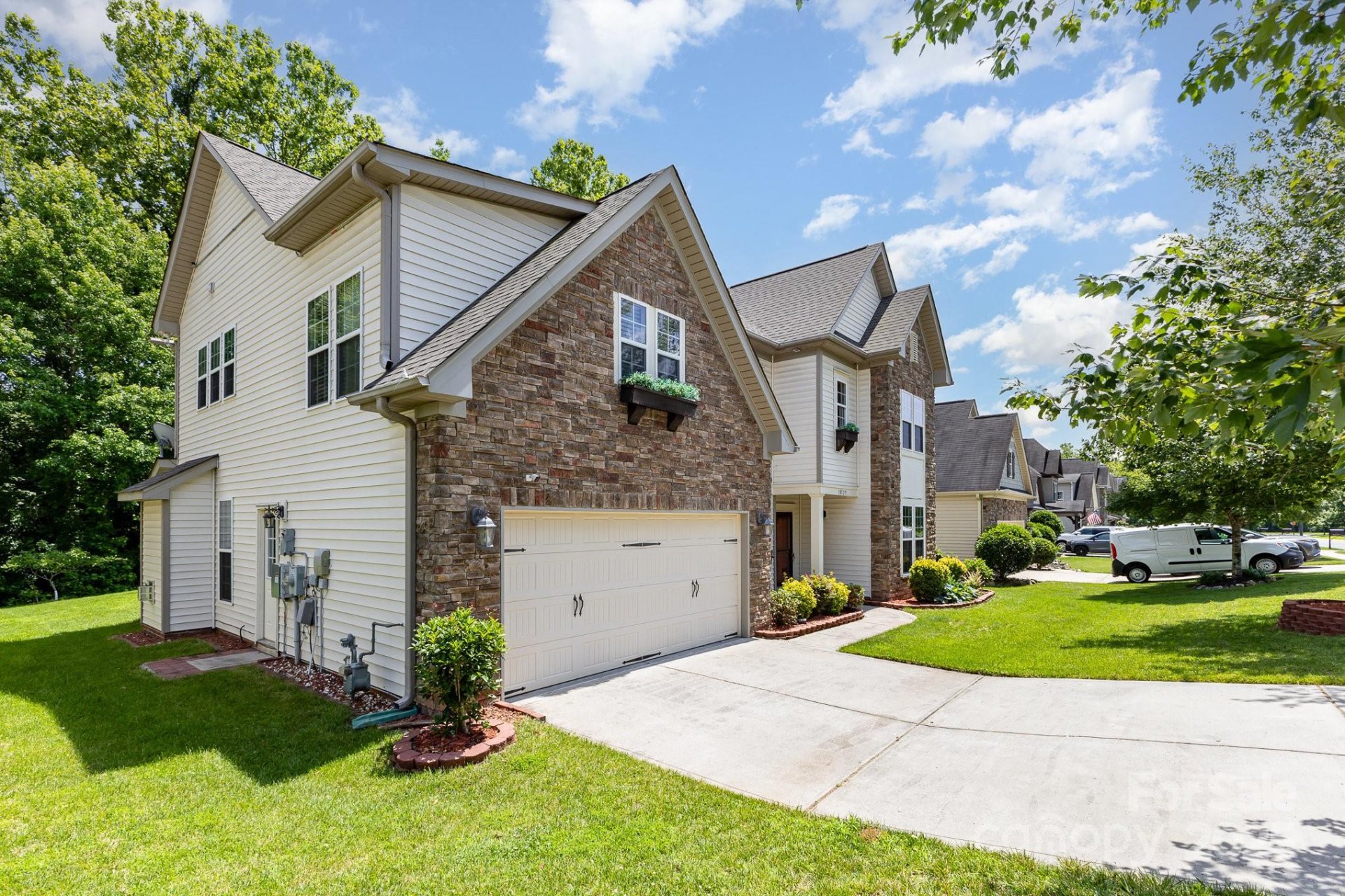 Property image 3 at 10129 Loch Lomond Drive, Charlotte, NC 28278