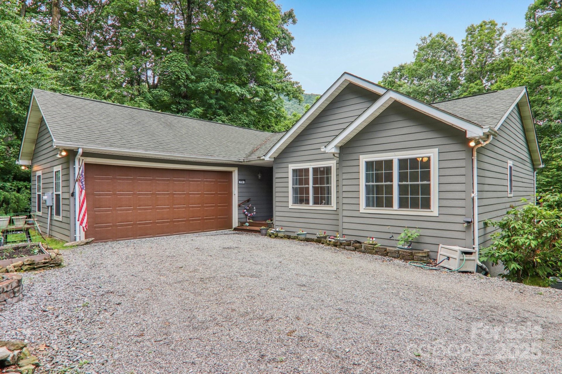 Property at 574 Appaloosa Trail, Waynesville, NC 28785