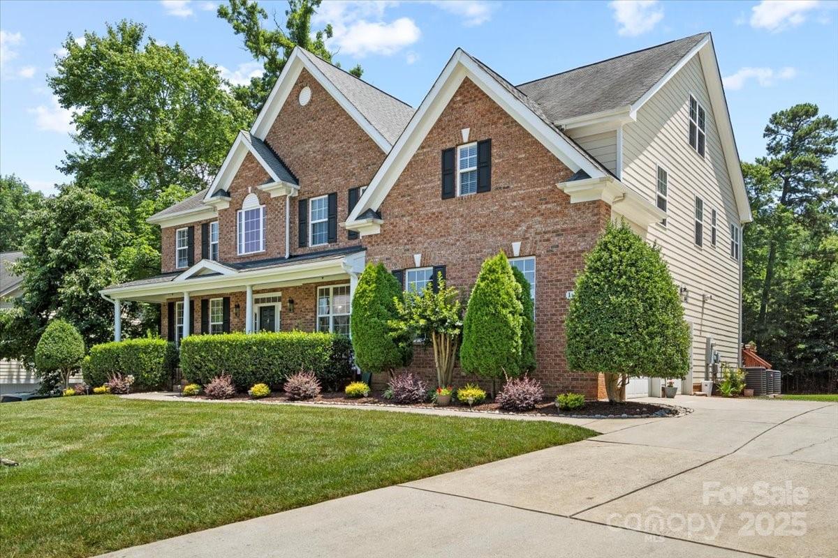 Property image 2 at 110 Isle Run Drive, Mooresville, NC 28117