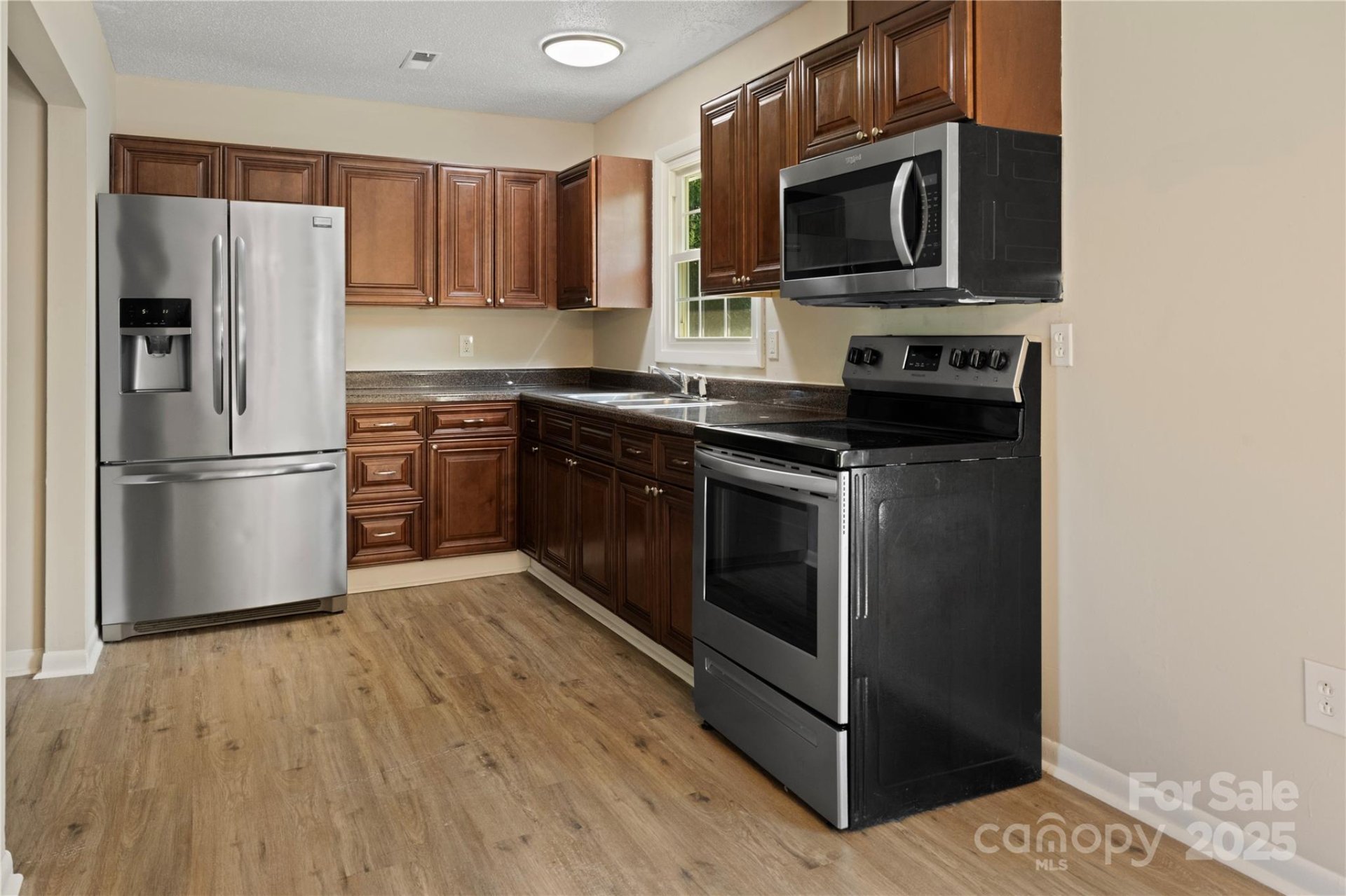 Property image 4 at 1218 Milan Road, Charlotte, NC 28216