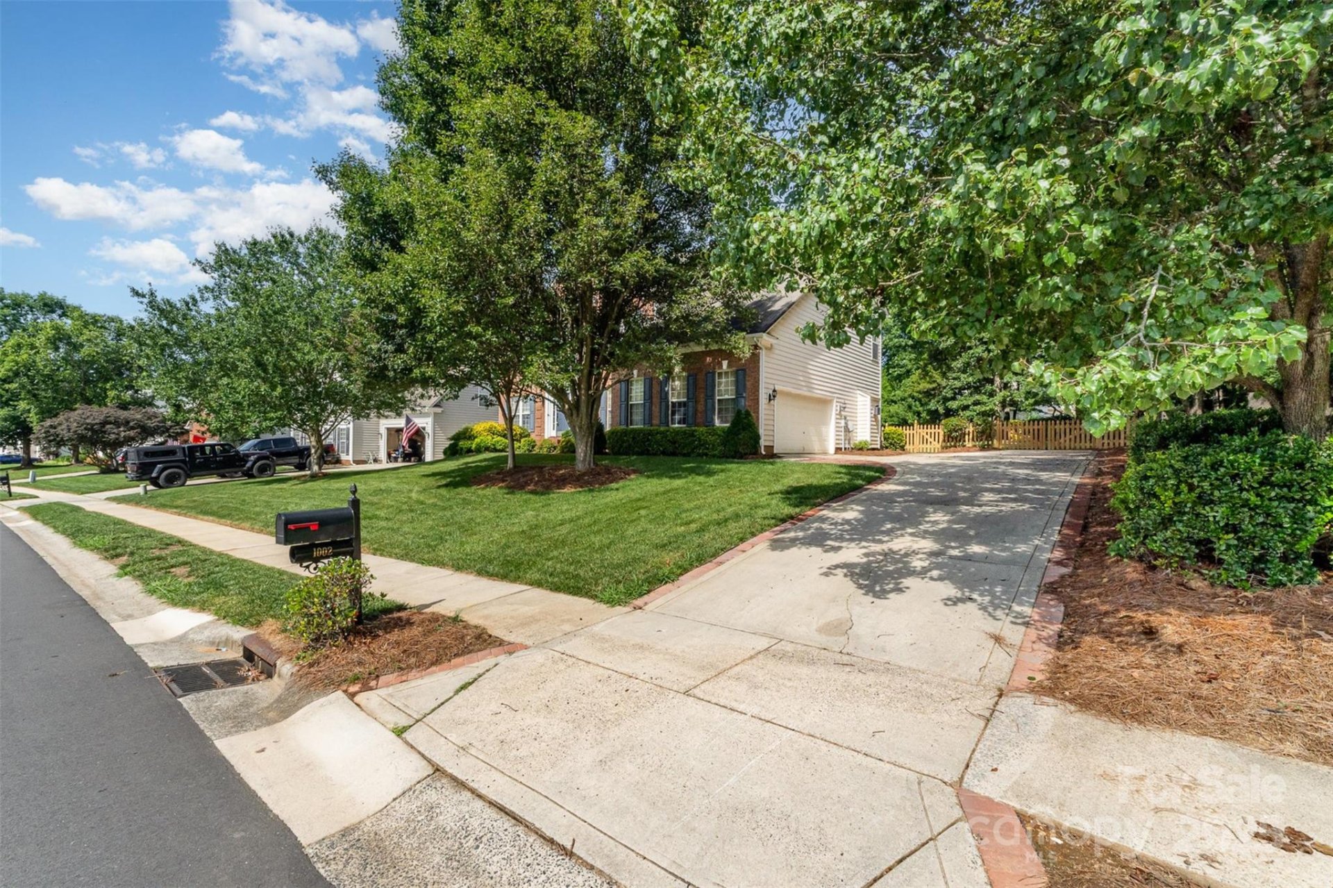 Property image 3 at 1002 Hollyhedge Lane, Indian Trail, NC 28079