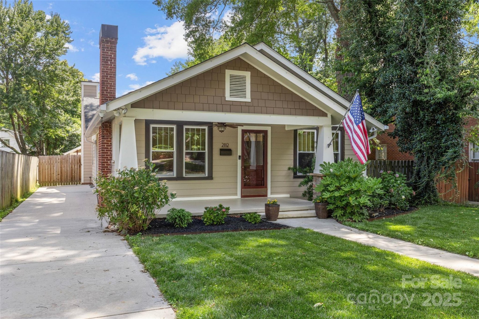 Property image 1 at 2112 Shenandoah Avenue, Charlotte, NC 28205