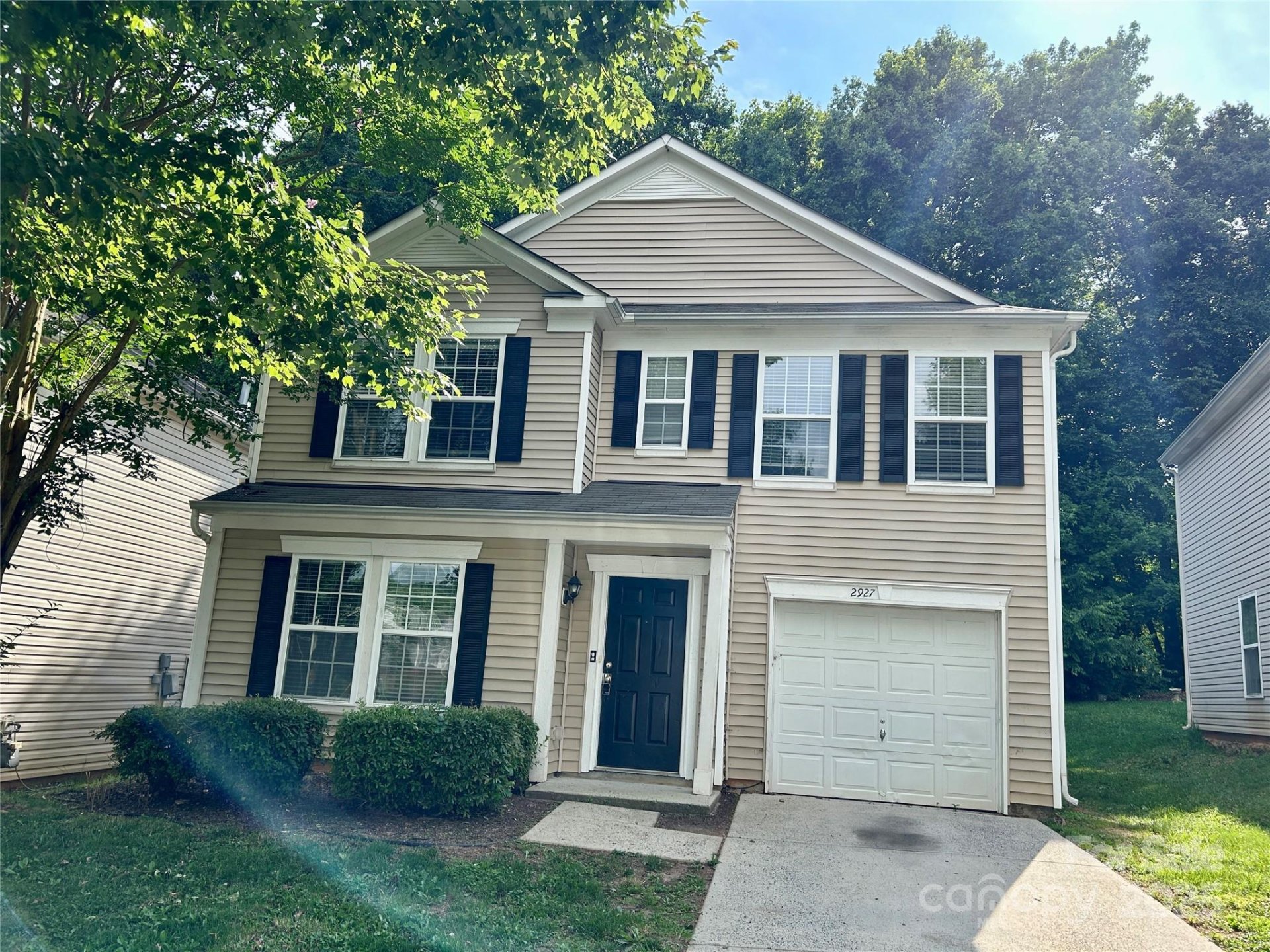 Property image 2 at 2927 Meadow Knoll Drive, Charlotte, NC 28269