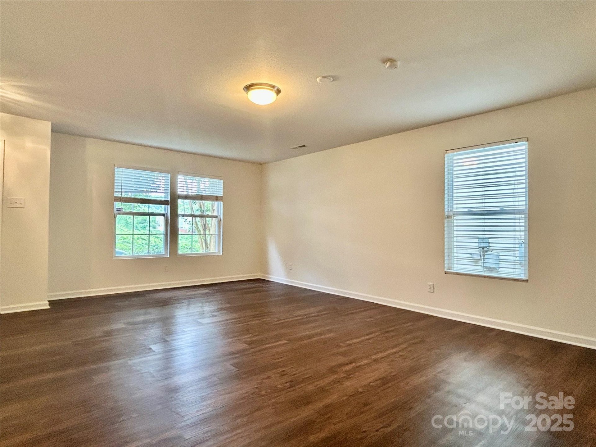 Property image 4 at 2927 Meadow Knoll Drive, Charlotte, NC 28269