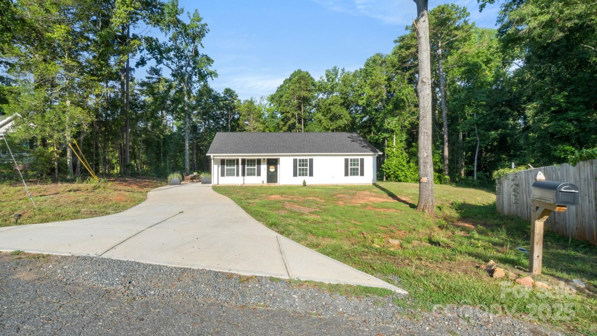 Property image 2 at 5554 Hillsdale Drive, Fort Lawn, SC 29714