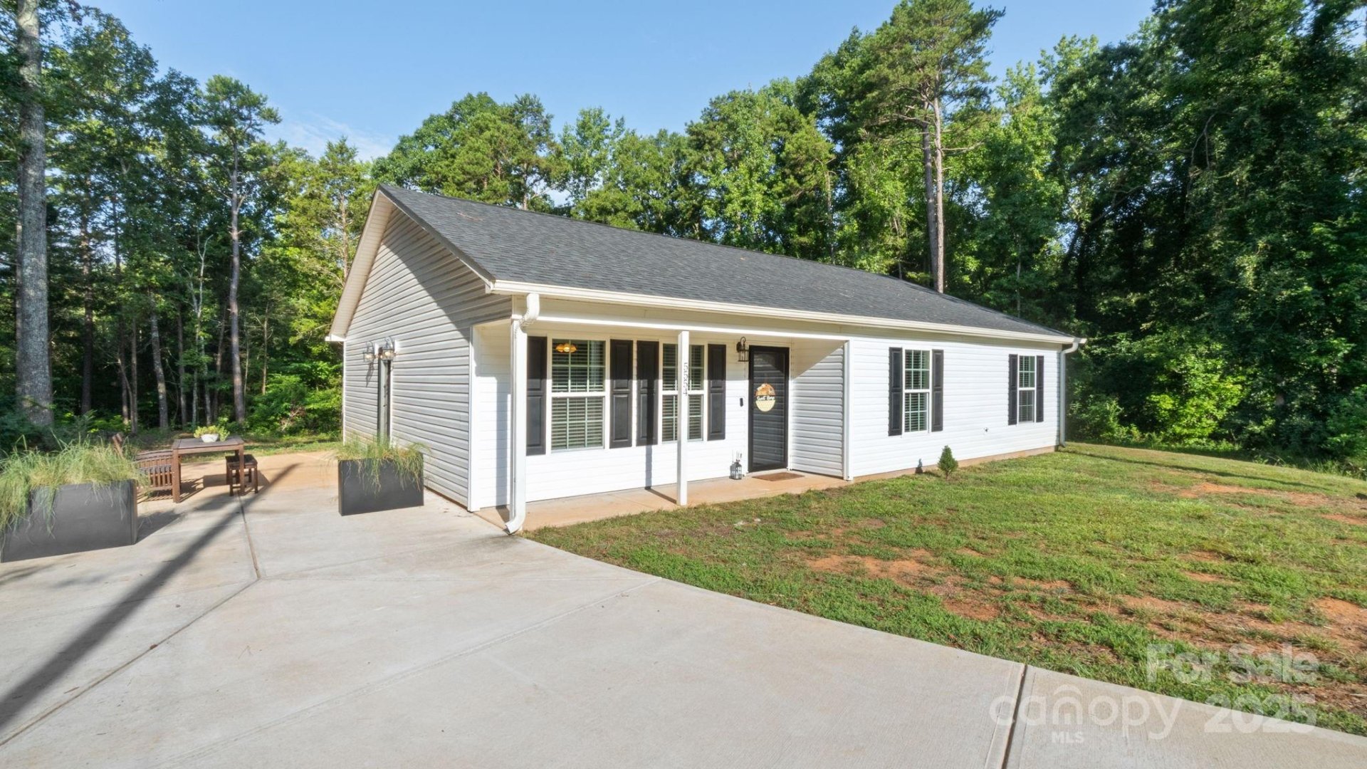 Property image 3 at 5554 Hillsdale Drive, Fort Lawn, SC 29714