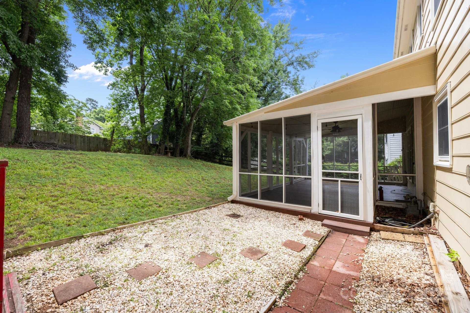 Property image 5 at 906 Wishing Well Lane, Charlotte, NC 28270