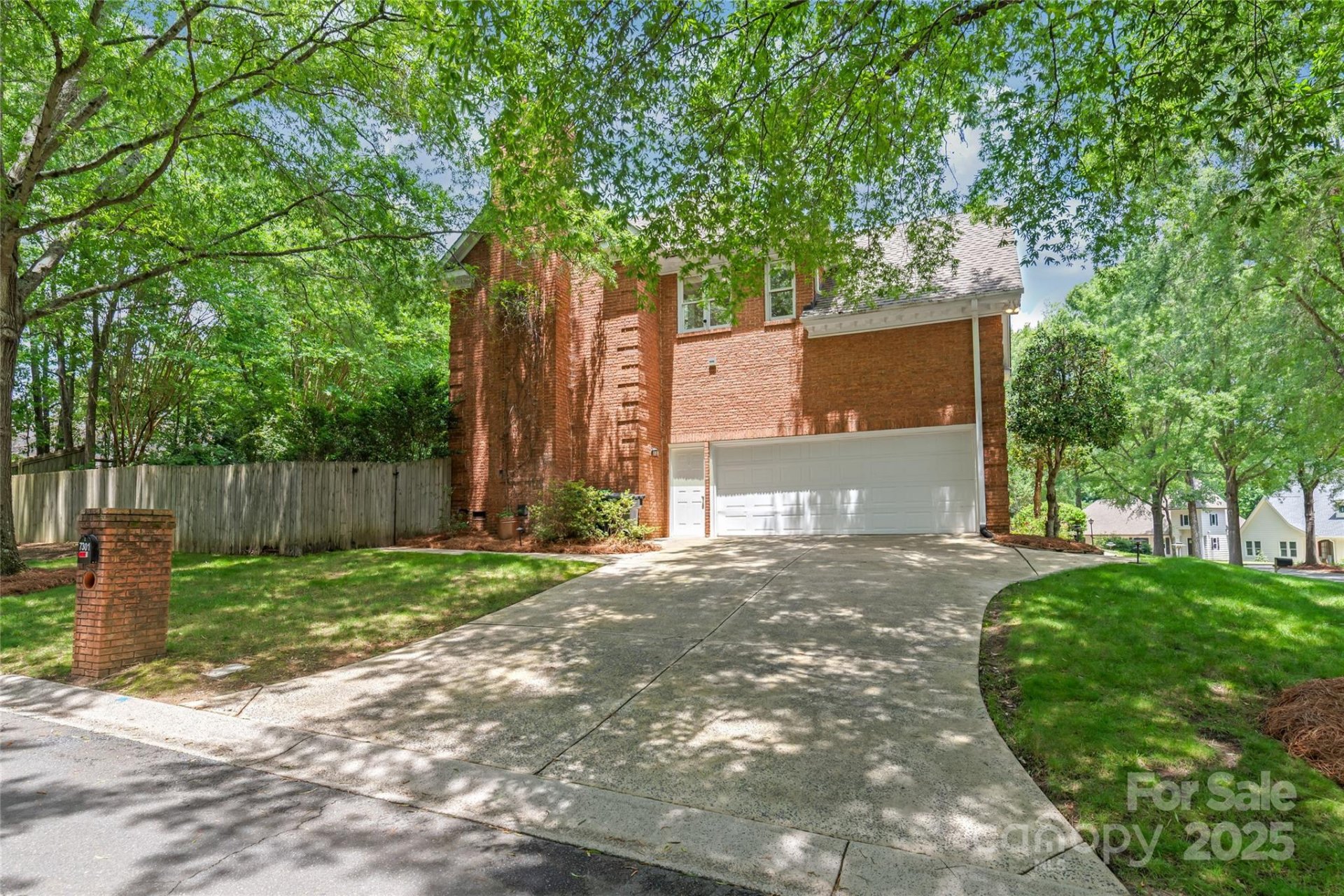 Property image 2 at 7301 Leharne Drive, Charlotte, NC 28270