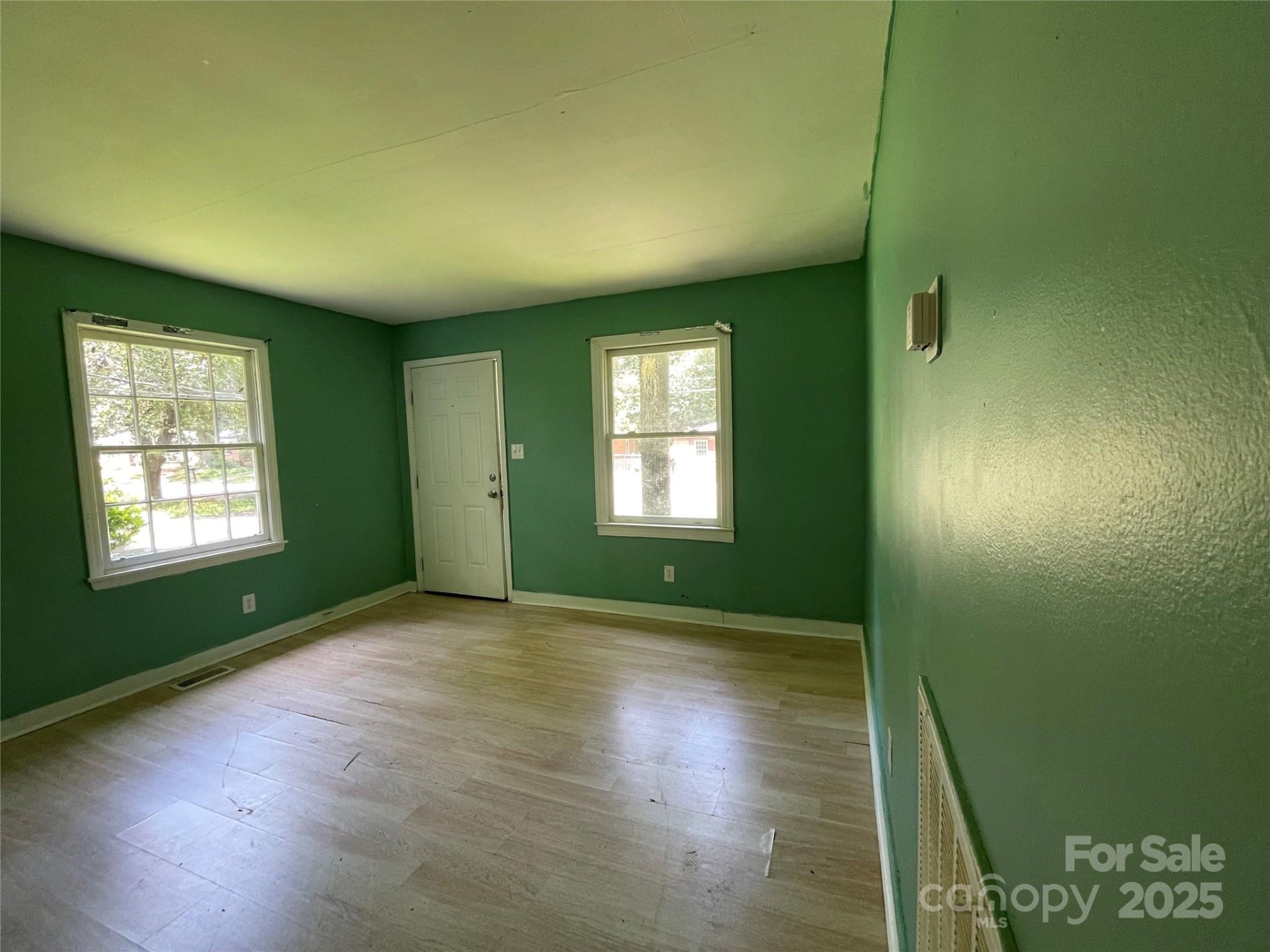 Property image 2 at 1824 Maribel Avenue, Charlotte, NC 28216
