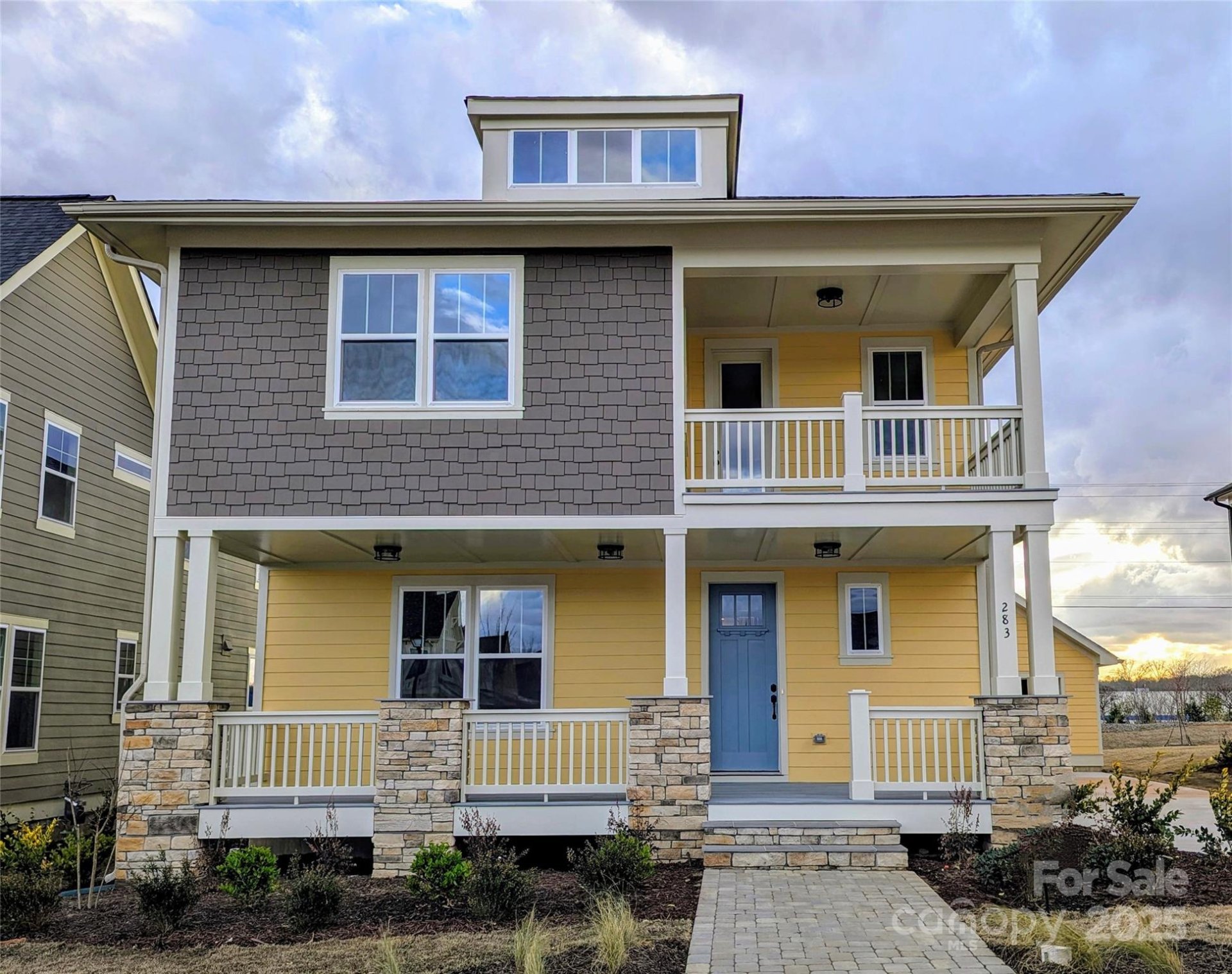 283 Luray Way