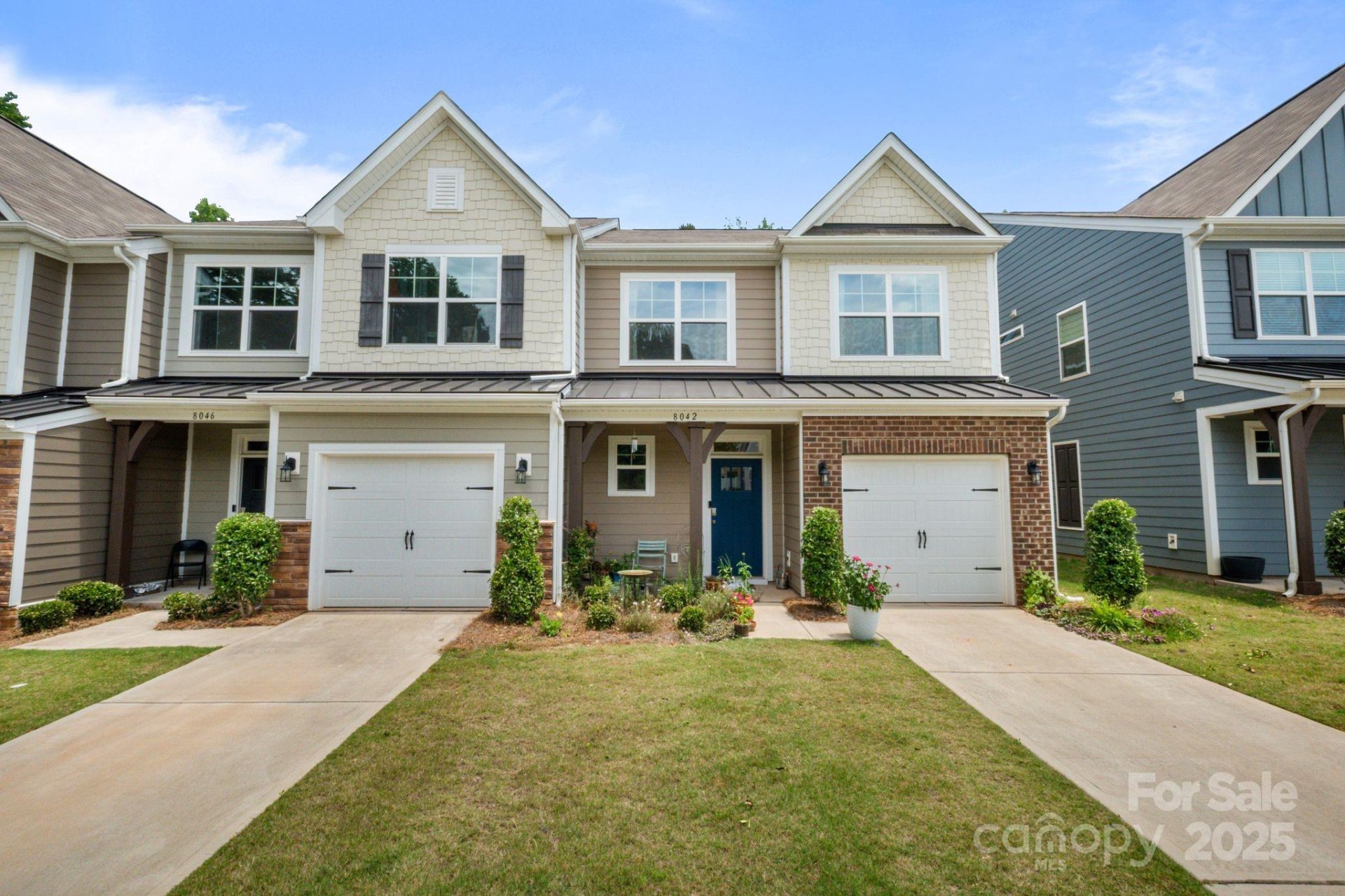 8042 Saluda Drive