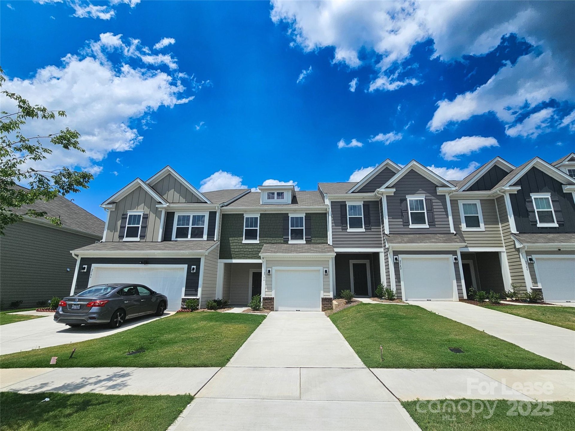 2744 Yeager Drive