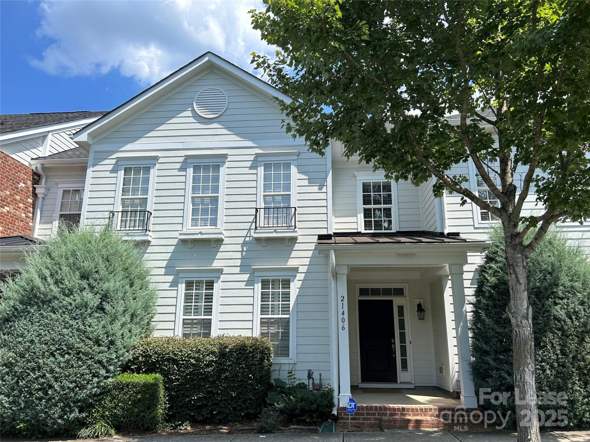 Property image 1 at 21406 Old Canal Street, Cornelius, NC 28031