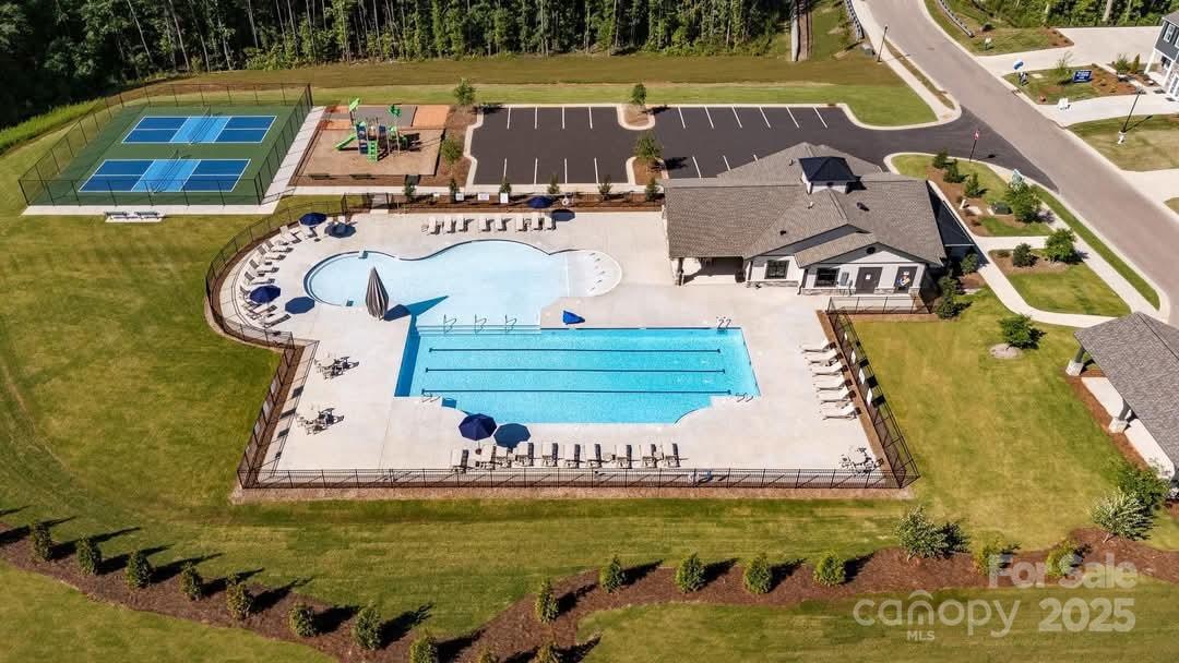 Property image 3 at 440 Court House Avenue, York, SC 29745
