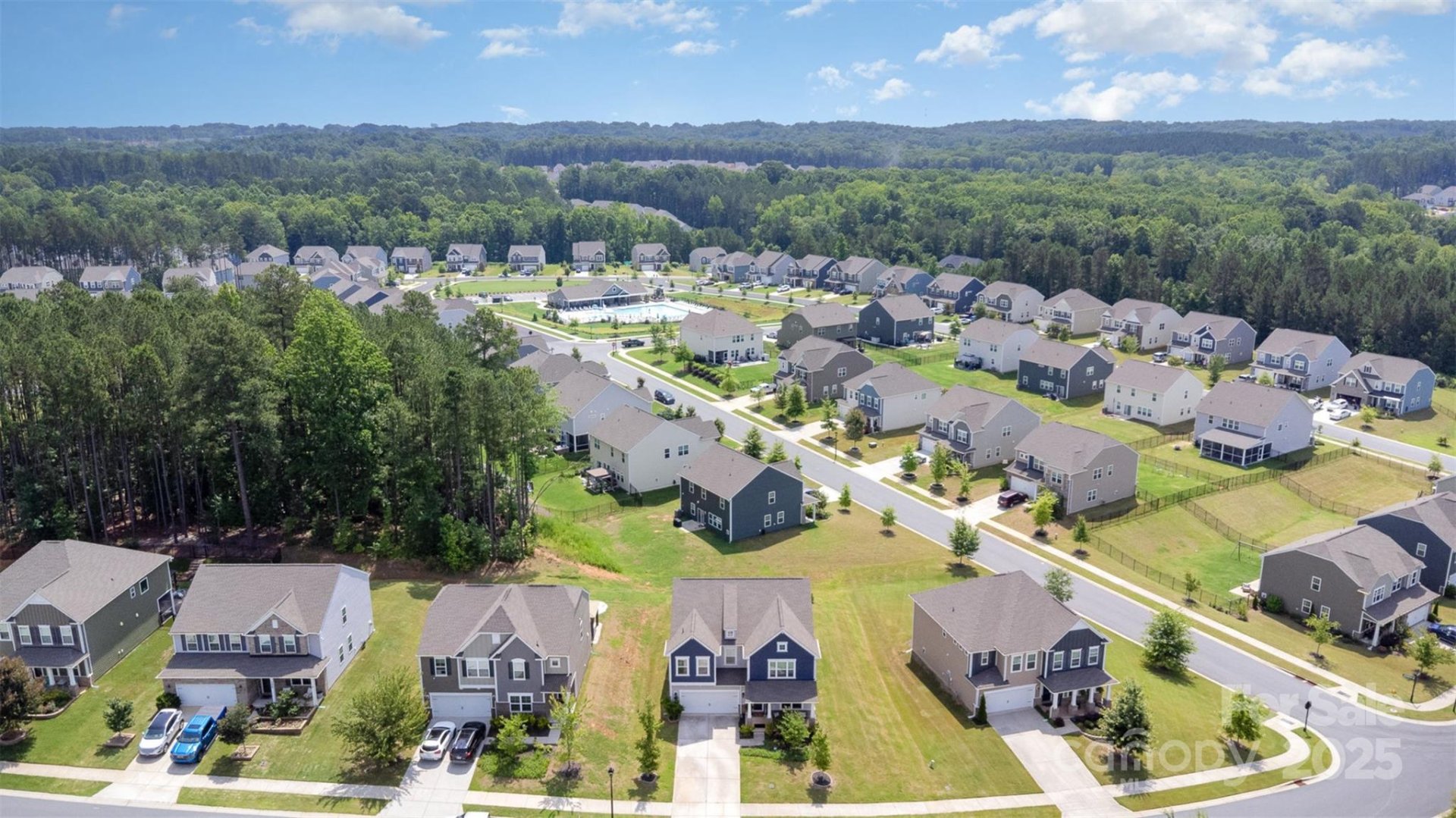 Property image 2 at 205 Falls Cove Drive, Troutman, NC 28166