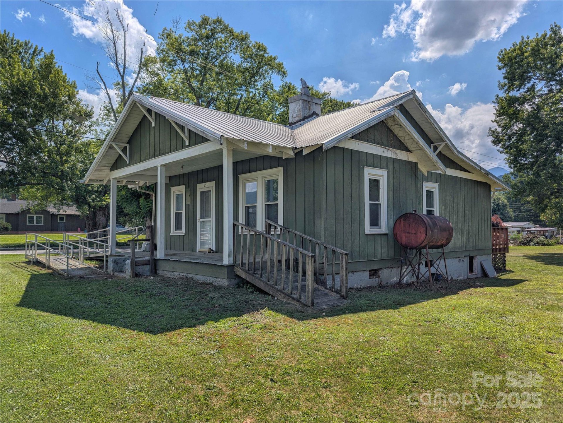 Property at 251 Westwood Circle, Waynesville, NC 28786