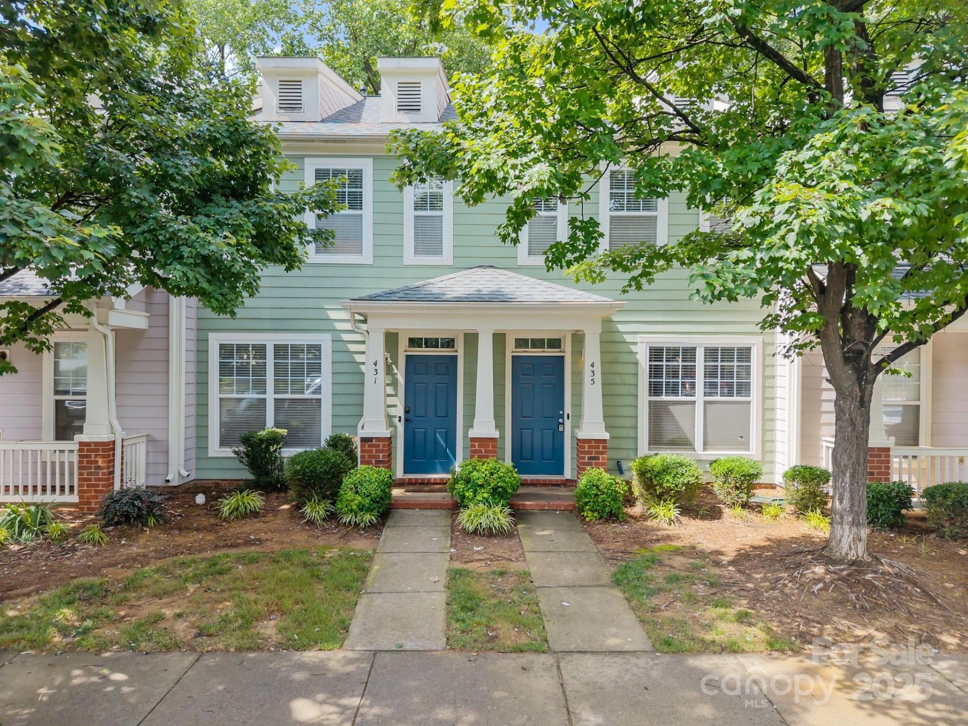 Property image 1 at 435 Hurston Circle, Charlotte, NC 28208