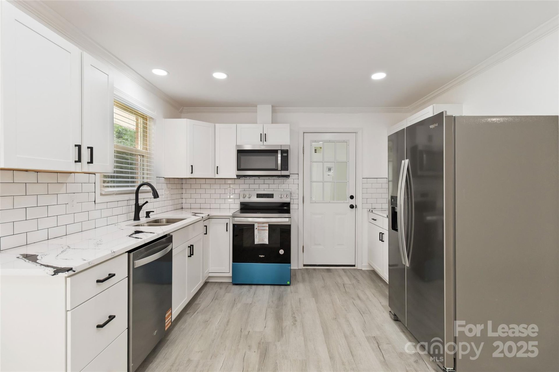 Property image 4 at 1022 Delmar Lane, Charlotte, NC 28217