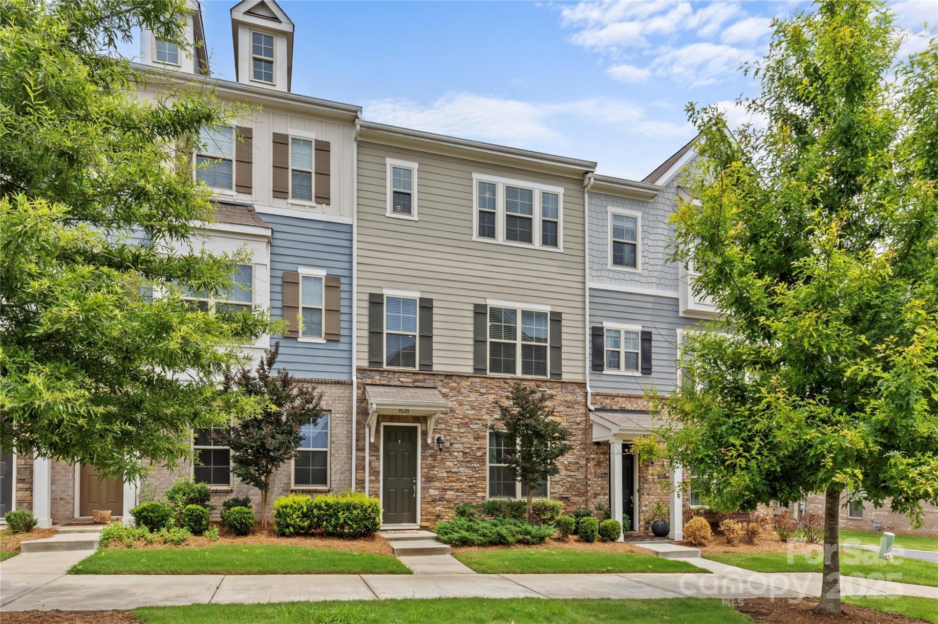 Property image 2 at 9620 Ainslie Downs Street, Charlotte, NC 28273