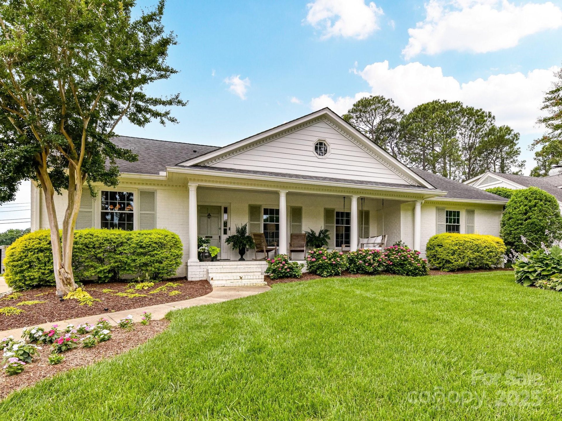 Property image 1 at 2636 Chilton Place, Charlotte, NC 28207