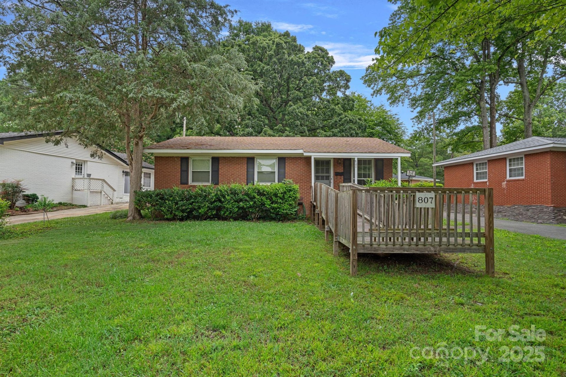 Property image 1 at 807 Claremont Road, Charlotte, NC 28214