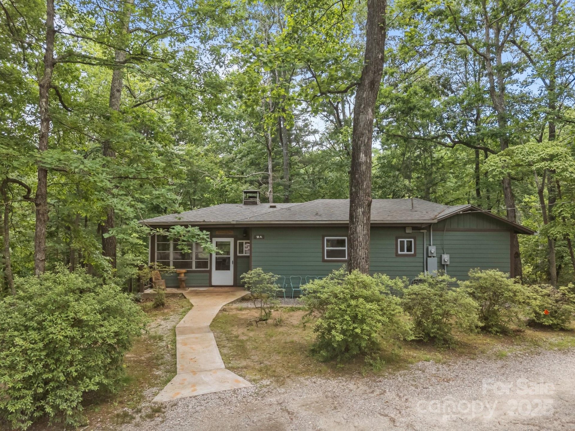 10a Lakemont Cottage Trail