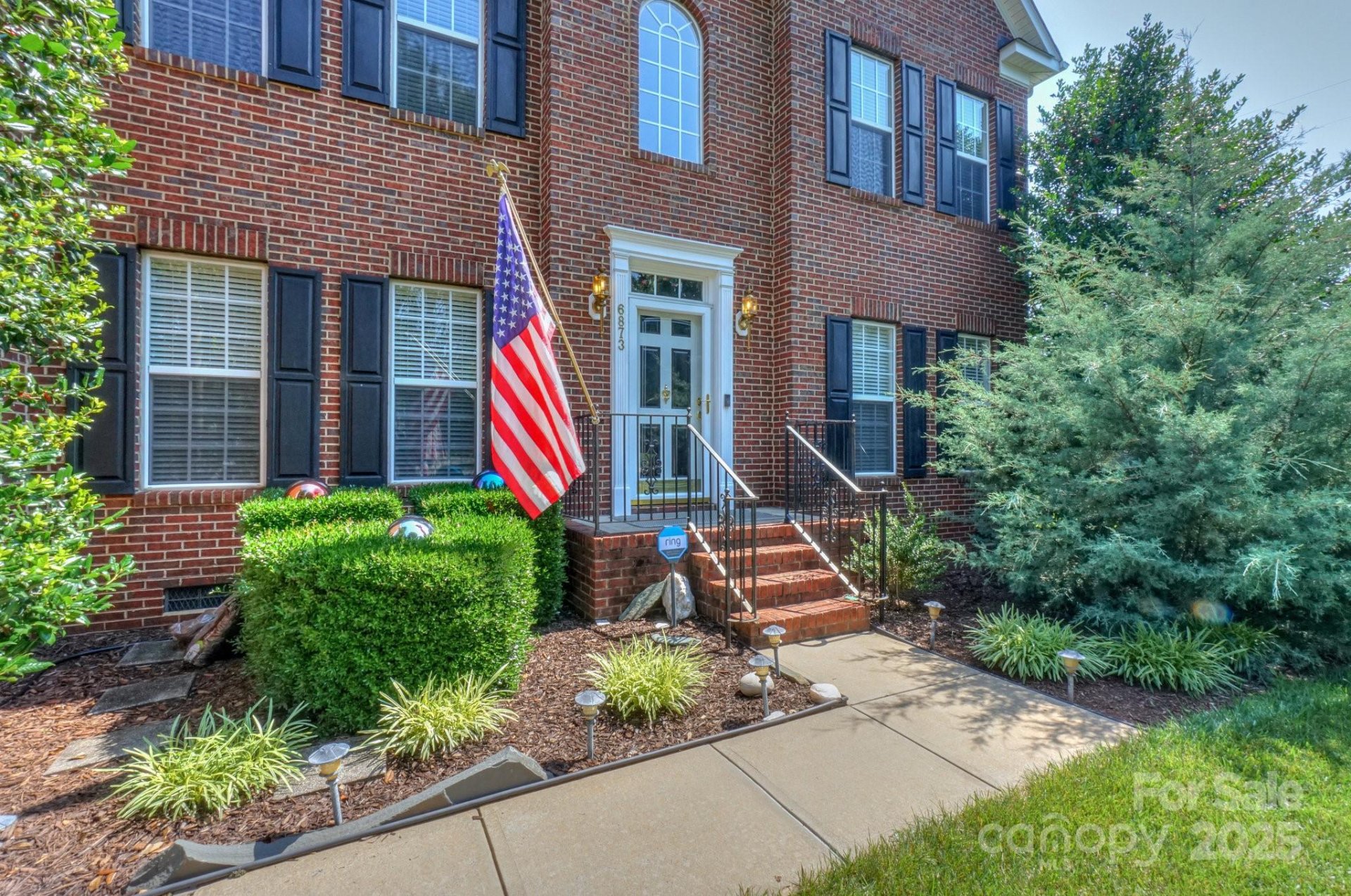Property image 4 at 6873 Lakecrest Court, Denver, NC 28037