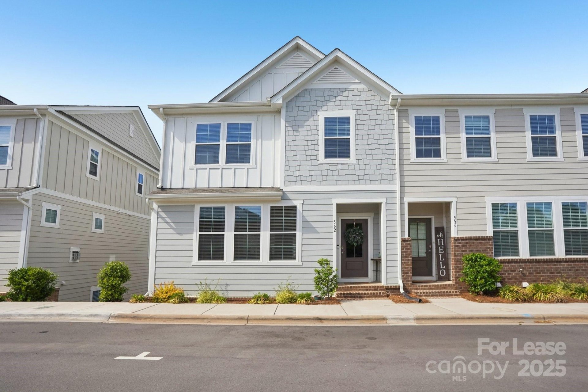 562 Amalfi Drive